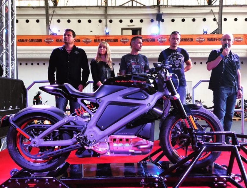 Živé fotky: elektrický Harley-Davidson LiveWire poprvé v Česku