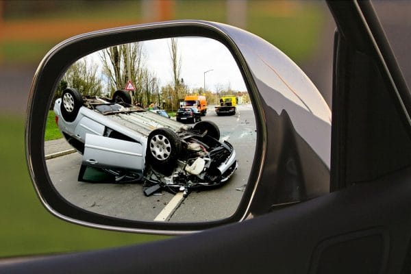 Řada řidičů není pojištěna proti jedné věci, která je při nehodě stojí nejvíc peněz