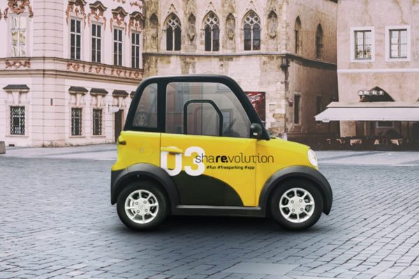 Carsharing miniaturních elektromobilů Revolt: 4 koruny za minutu v centru Prahy