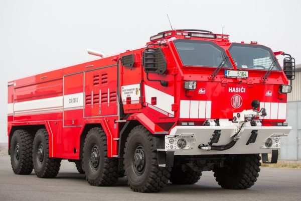Tatra Titan: extrémní speciál pro hasiče, který nahradí tank